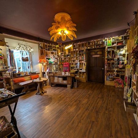 Budget Stay, In Lovely Private Setting With Rustic Charm, Log Burner, Fire Pit, Campers Kitchen & Eco Loo No Bedding Supplied 나버스 외부 사진